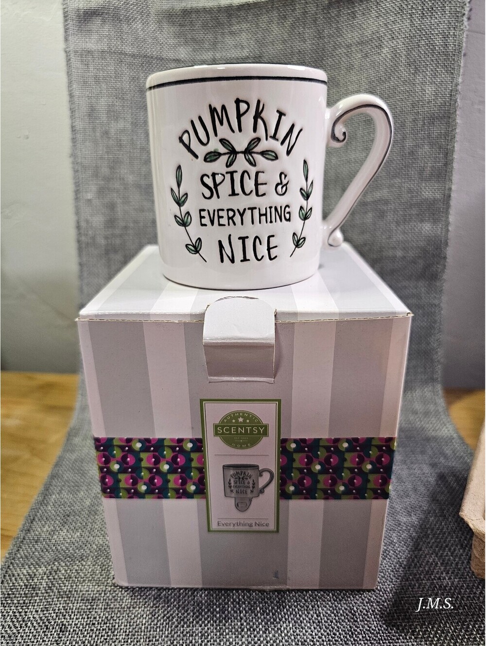 Scentsy Pumpkin Spice & Everything Nice Mug